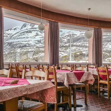 Restaurant Monte Leone מלון
