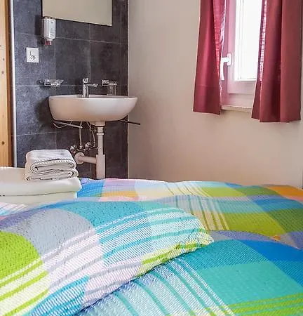 蒙特利昂餐厅酒店